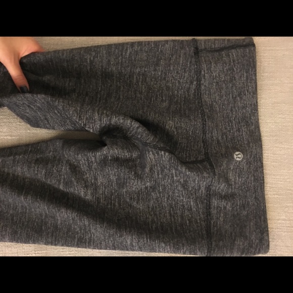 Wunder under reversible lululemon pants - Picture 2 of 6